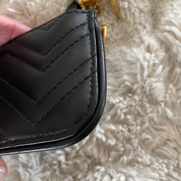Gucci Key Pouch - Picture 5 of 8